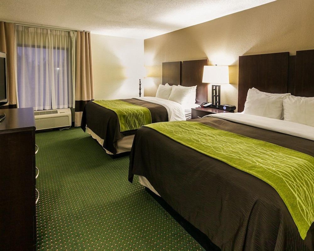 Comfort Inn & Suites Lake Norman Cornelius Εξωτερικό φωτογραφία