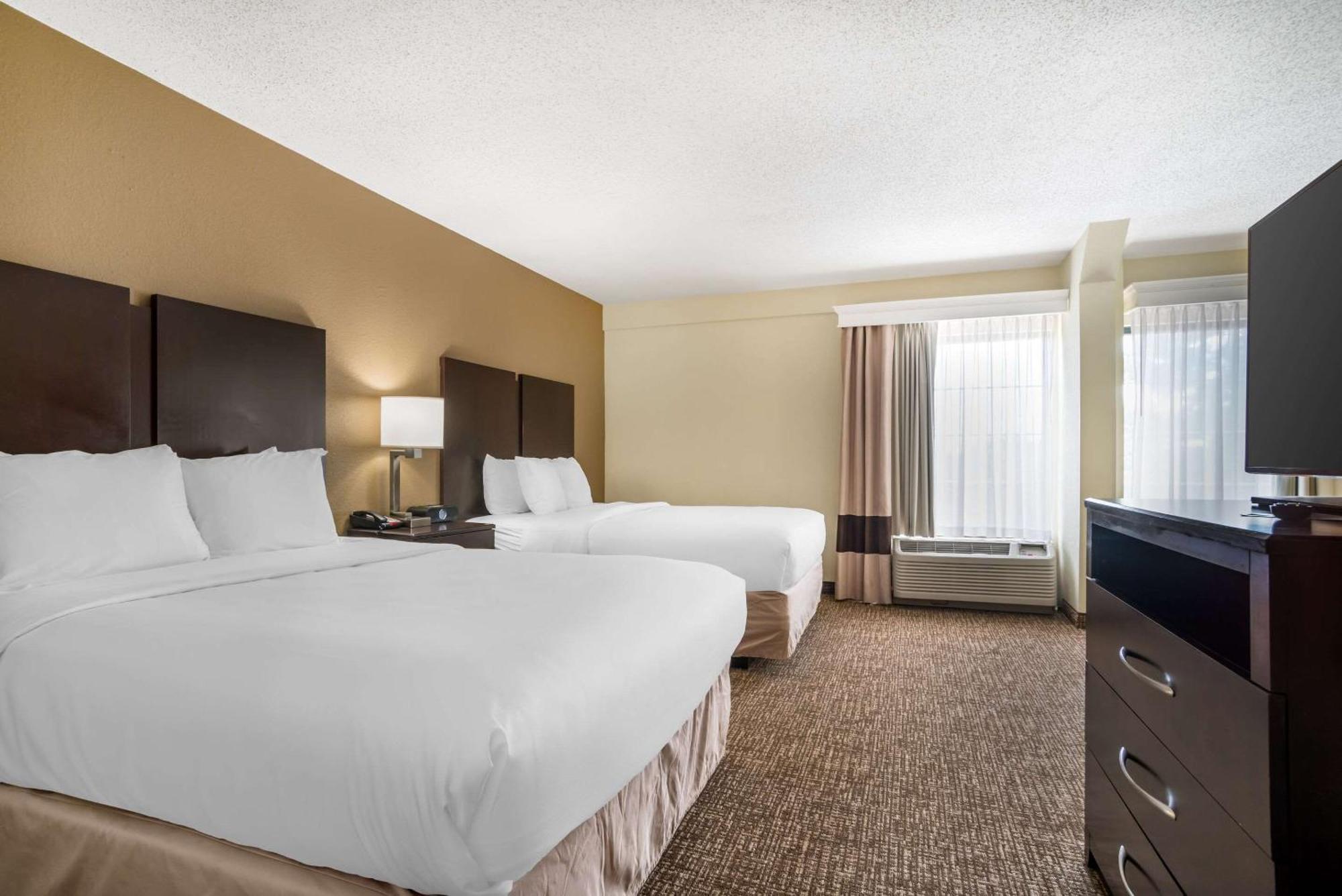 Comfort Inn & Suites Lake Norman Cornelius Εξωτερικό φωτογραφία