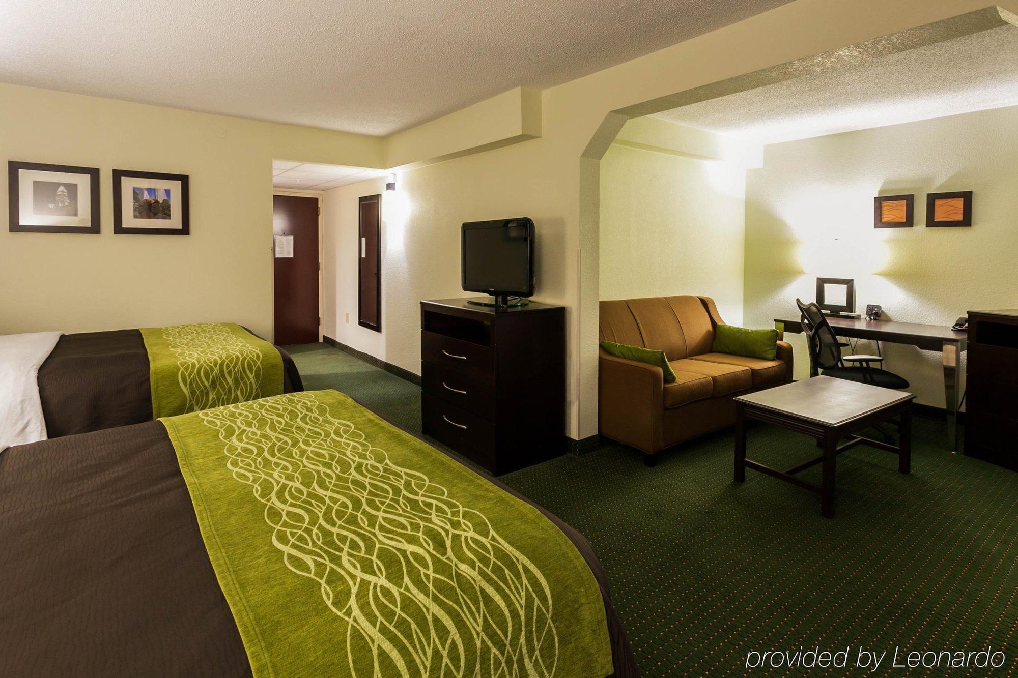 Comfort Inn & Suites Lake Norman Cornelius Εξωτερικό φωτογραφία